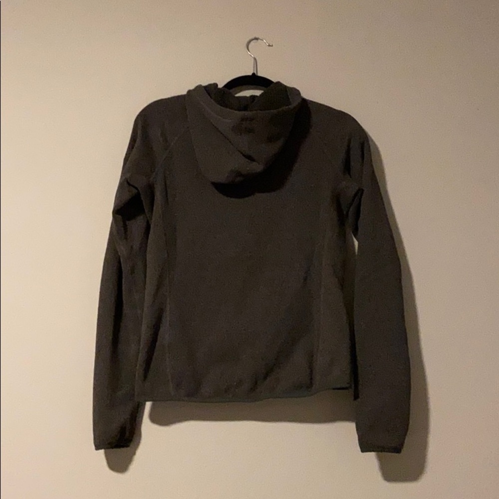 North Face Pullover - image 5